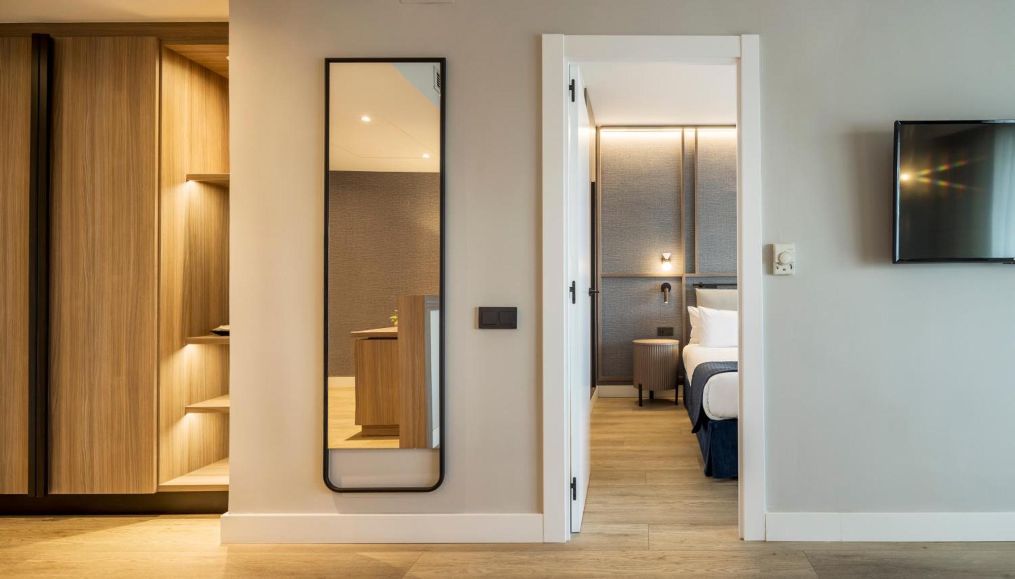 Ilunion Romareda Hotel Zaragoza Eksteriør billede